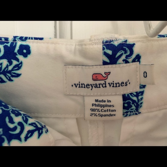 Vineyard vines shorts - Picture 1 of 2